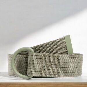 Men’s Vineyard Vines NWT‎ Vine Textured Webbing D-Ring On The Go Belt Sage Green